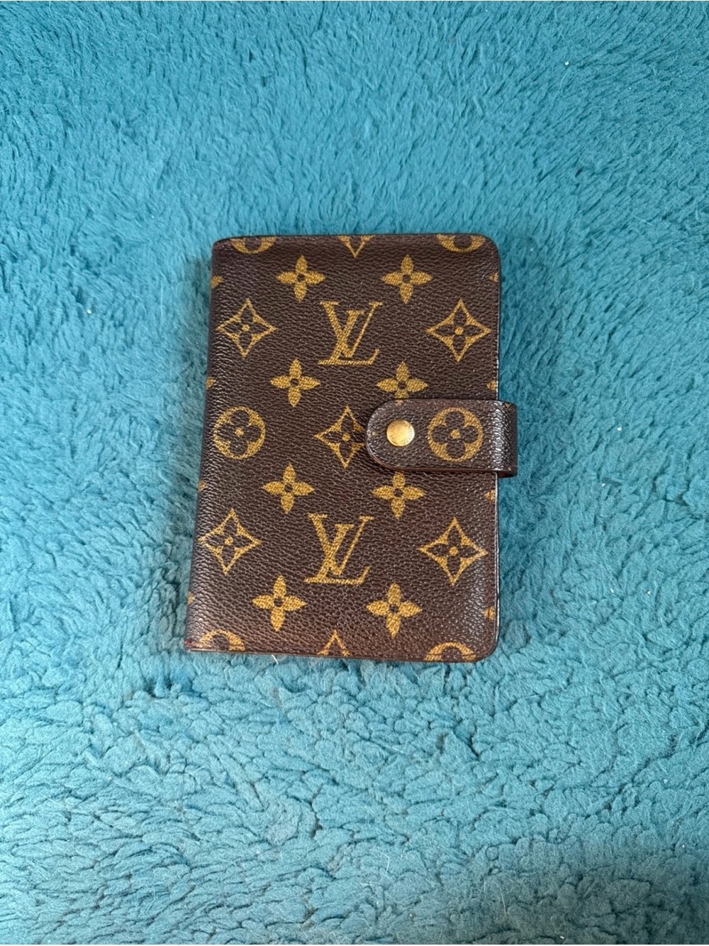Louis Vuitton monogram canvas Porte-Papier zip wallet.